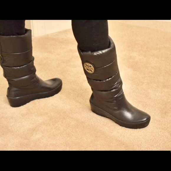 Tory Burch Puffer Boots - Picture 7 of 8